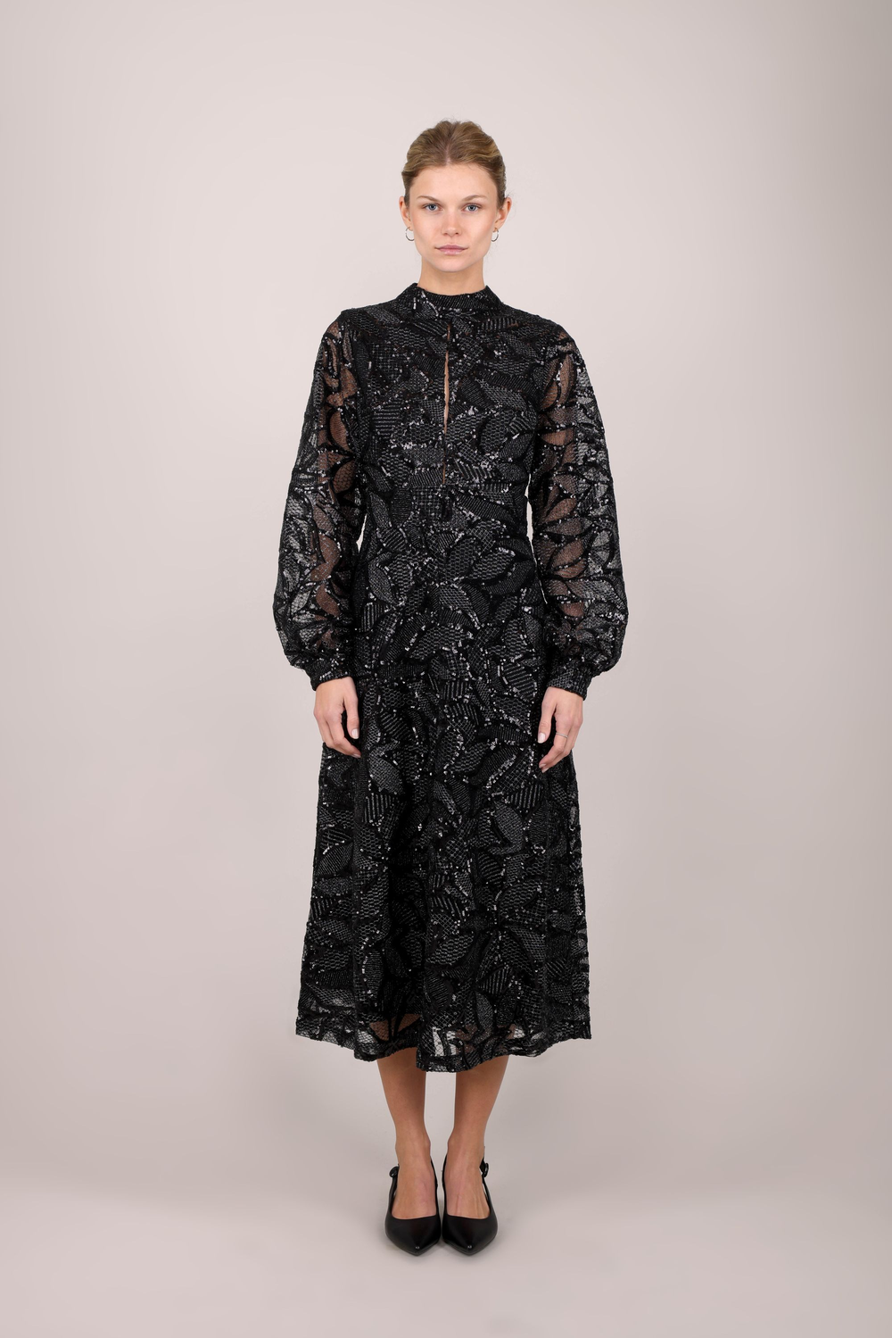 Urban Pioneers Female Sagin Dress DRESS BLACK