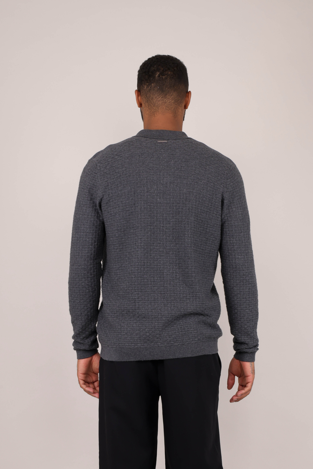 Urban Pioneers Male Sanches Sweater SWEATER CHARCOAL