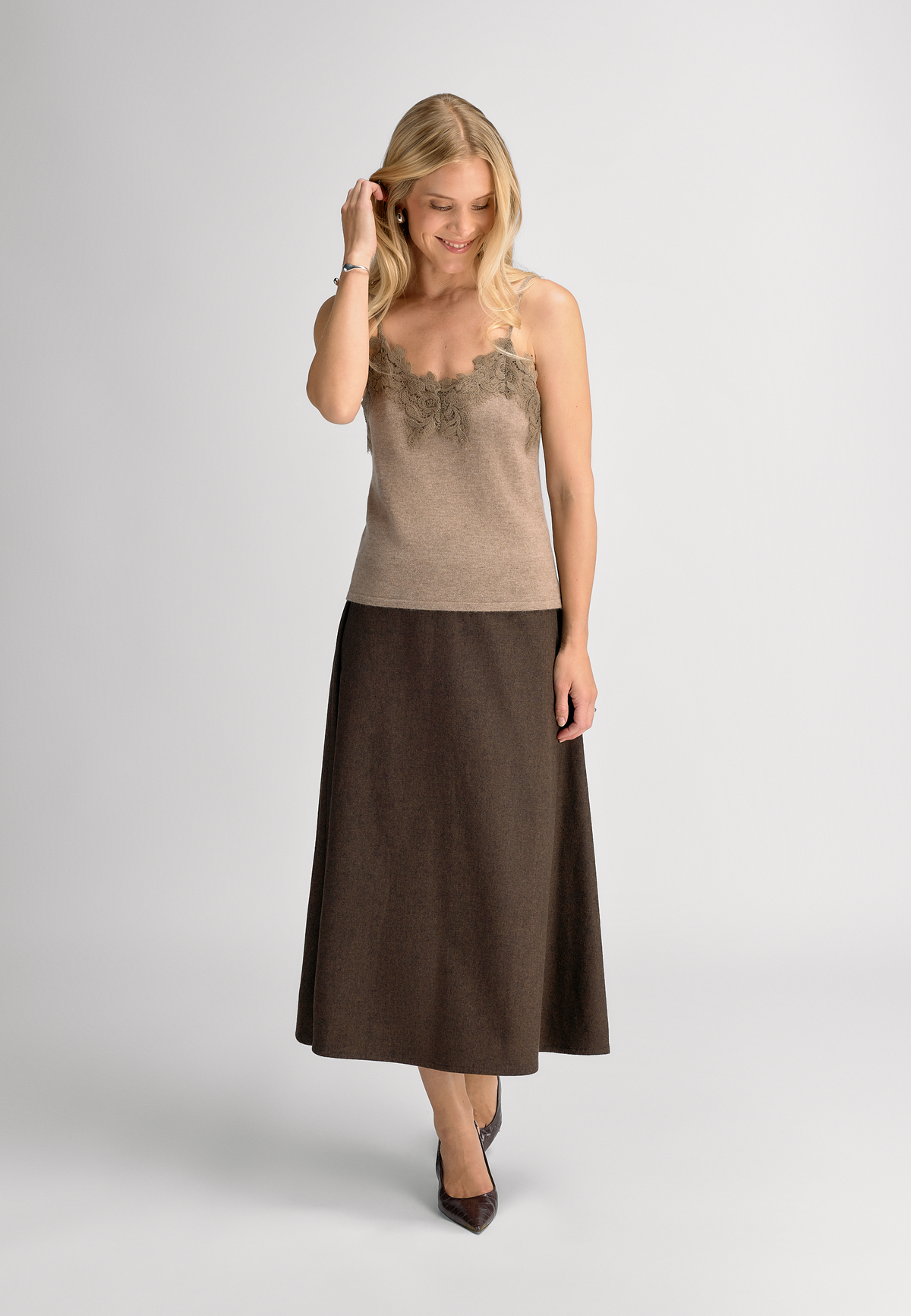 Urban Pioneers Female Sandra Maxi Skirt SKIRT DARK BROWN