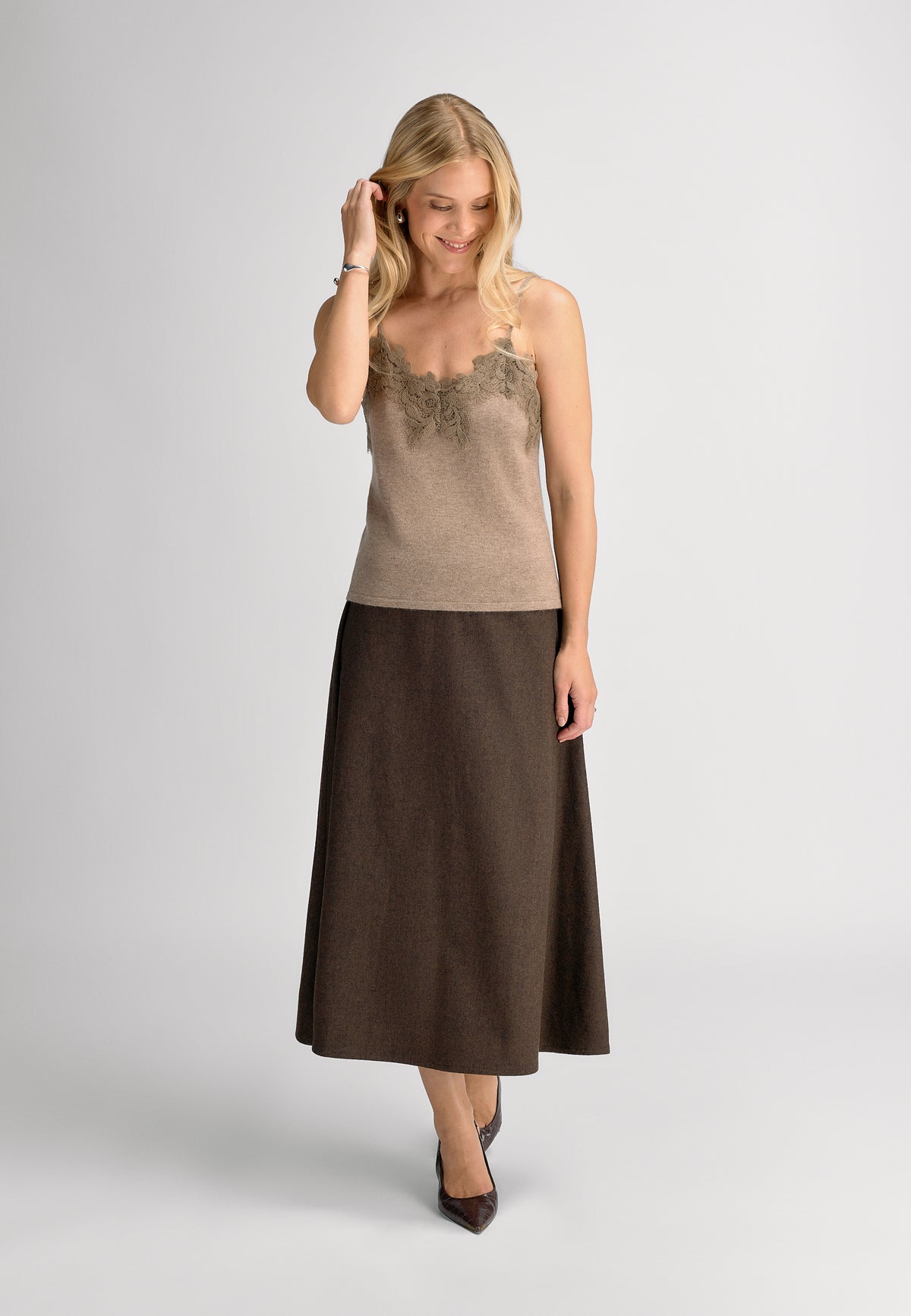 Urban Pioneers Female Sandra Maxi Skirt SKIRT DARK BROWN