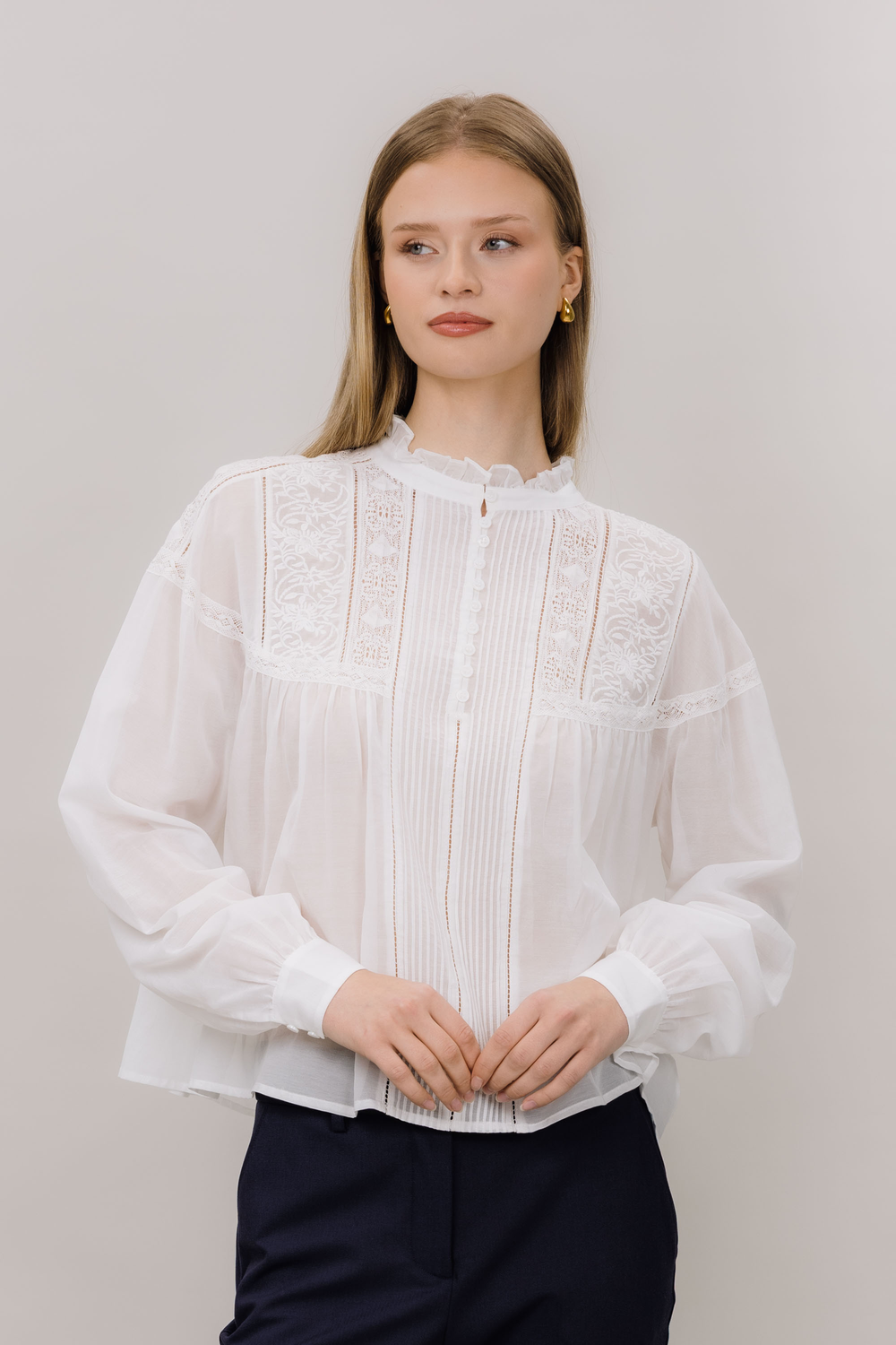 Urban Pioneers Female Selestina Blouse BLOUSE WHITE