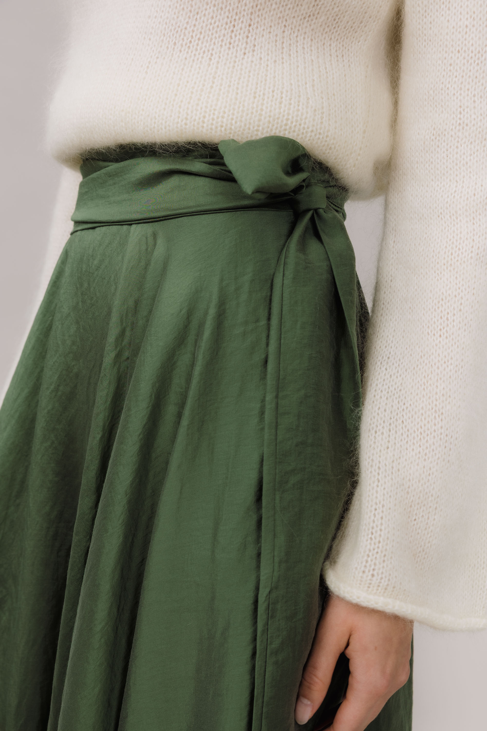 Urban Pioneers Female Sicilia Skirt SKIRT LUX OLIVE GREEN