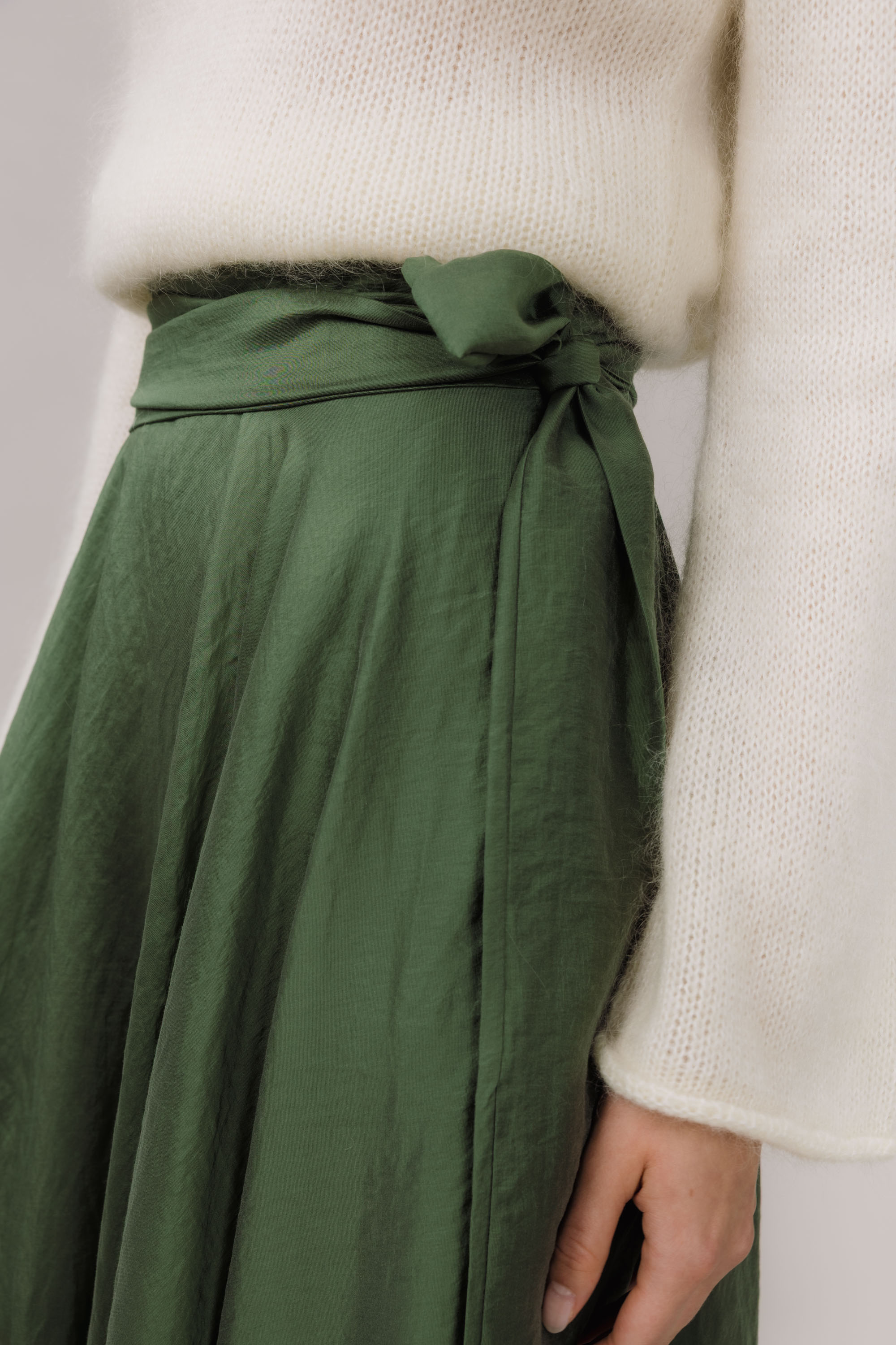 Urban Pioneers Female Sicilia Skirt SKIRT LUX OLIVE GREEN