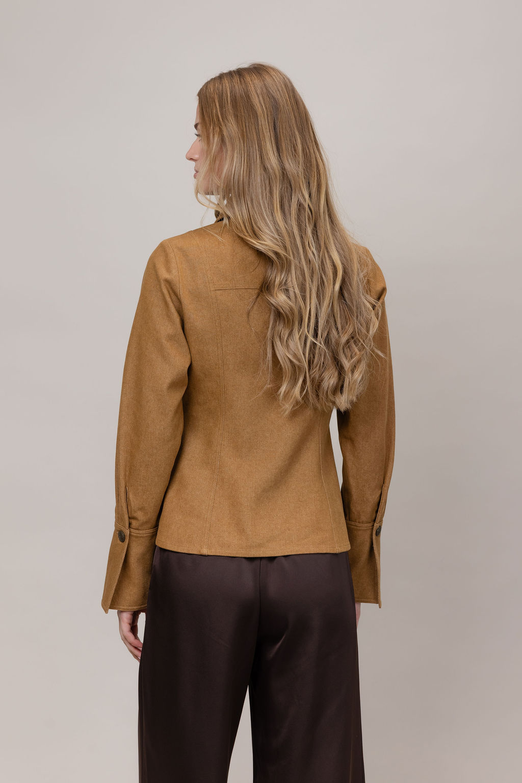 Urban Pioneers Female Sonia Shirt SHIRT TOFFEE