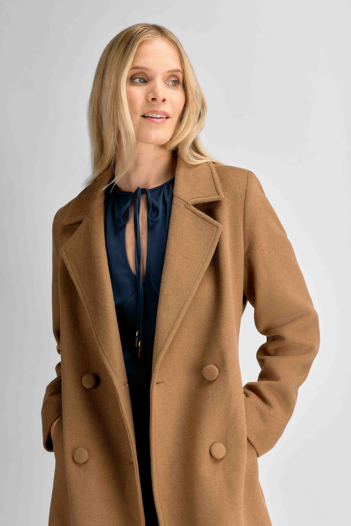 Urban Pioneers Female Sophia Coat COAT CAMEL