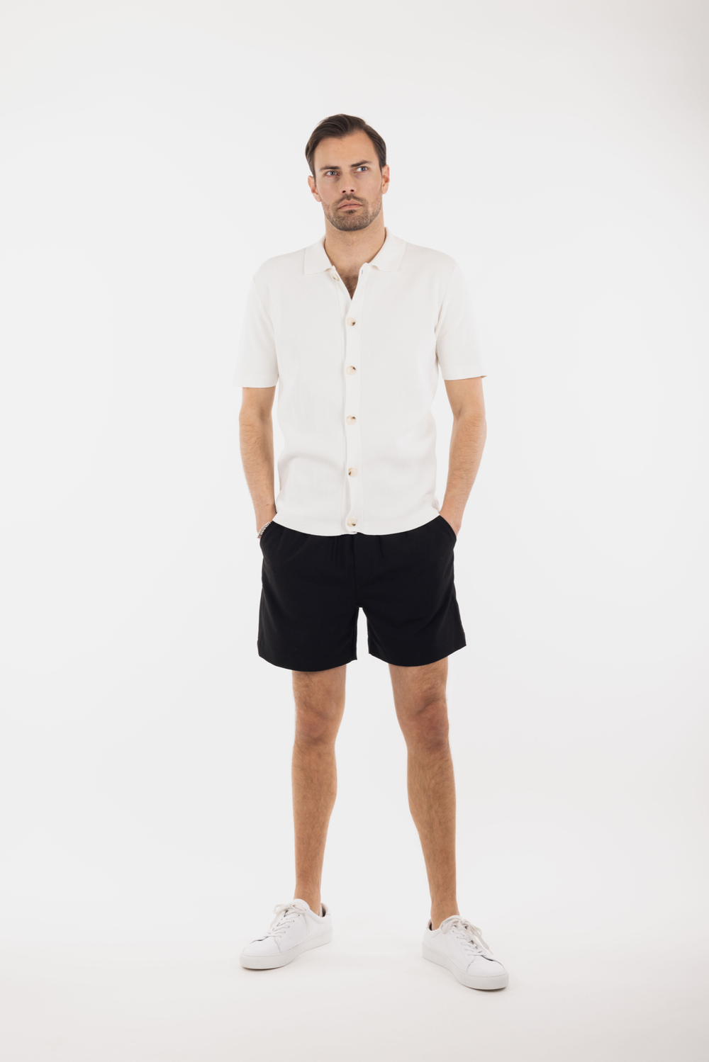 Urban Pioneers Male Star Shirt SHIRT WHITE