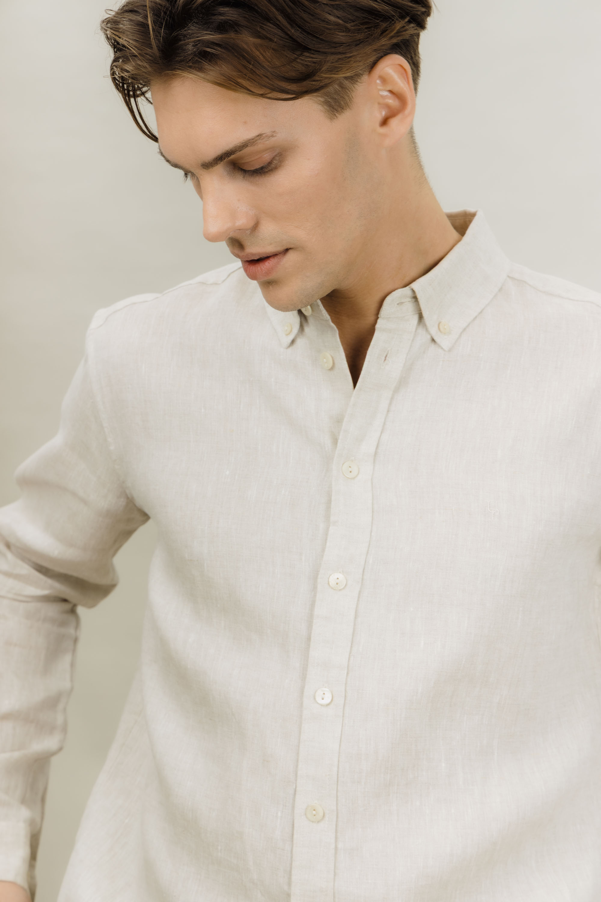 Urban Pioneers Male Thomas LS Shirt SHIRT LIGHT SAND