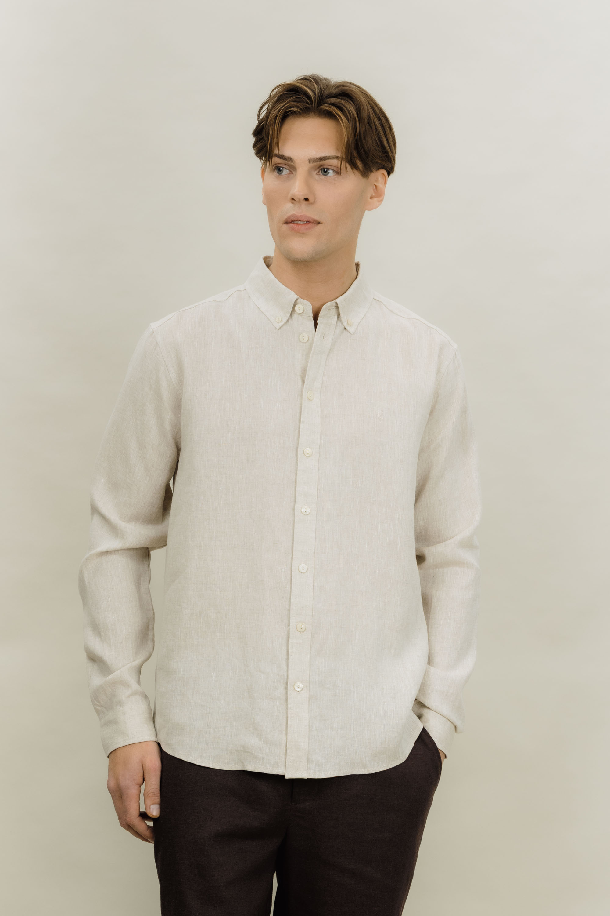 Urban Pioneers Male Thomas LS Shirt SHIRT LIGHT SAND