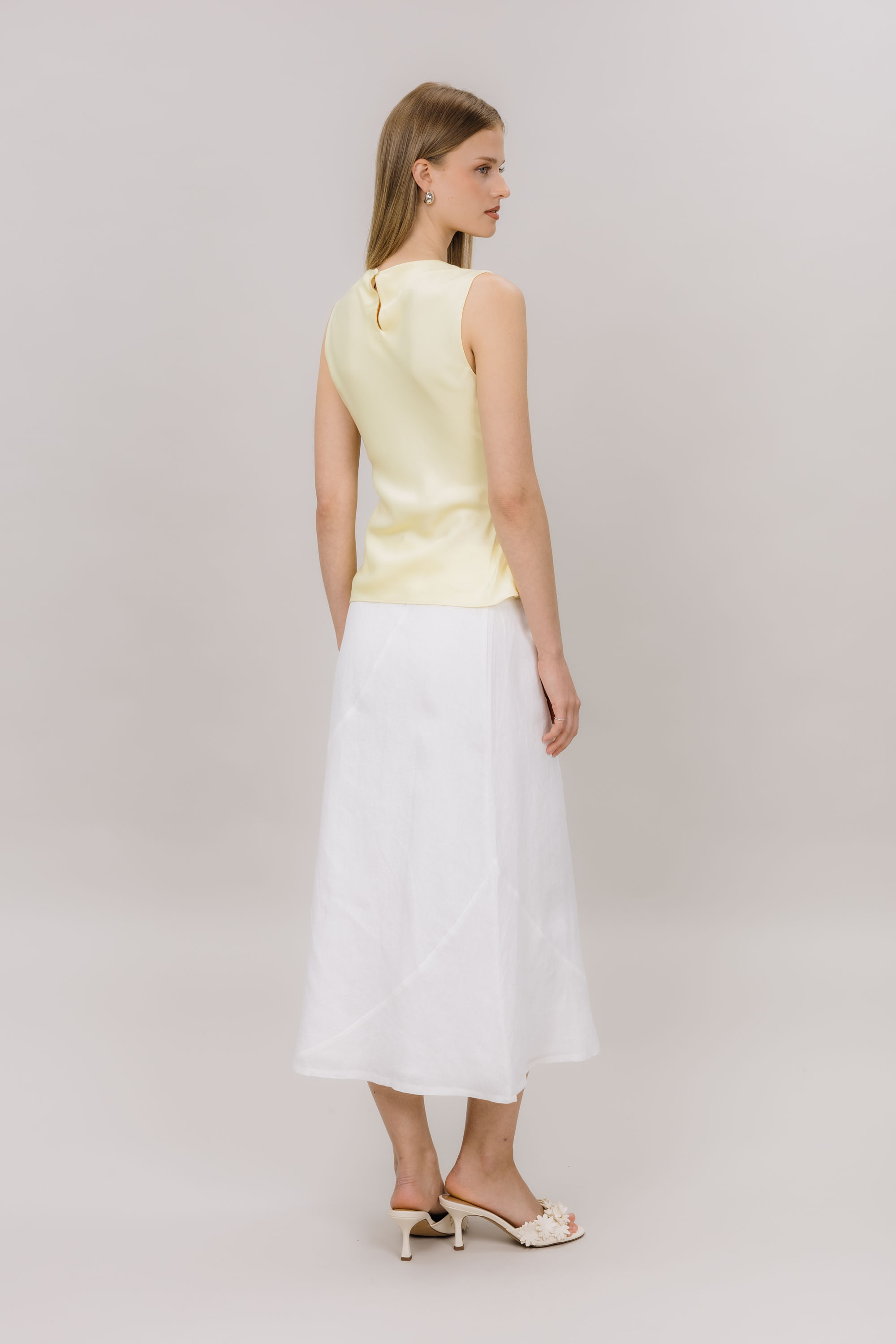 Urban Pioneers Female Valeria Skirt SKIRT WHITE