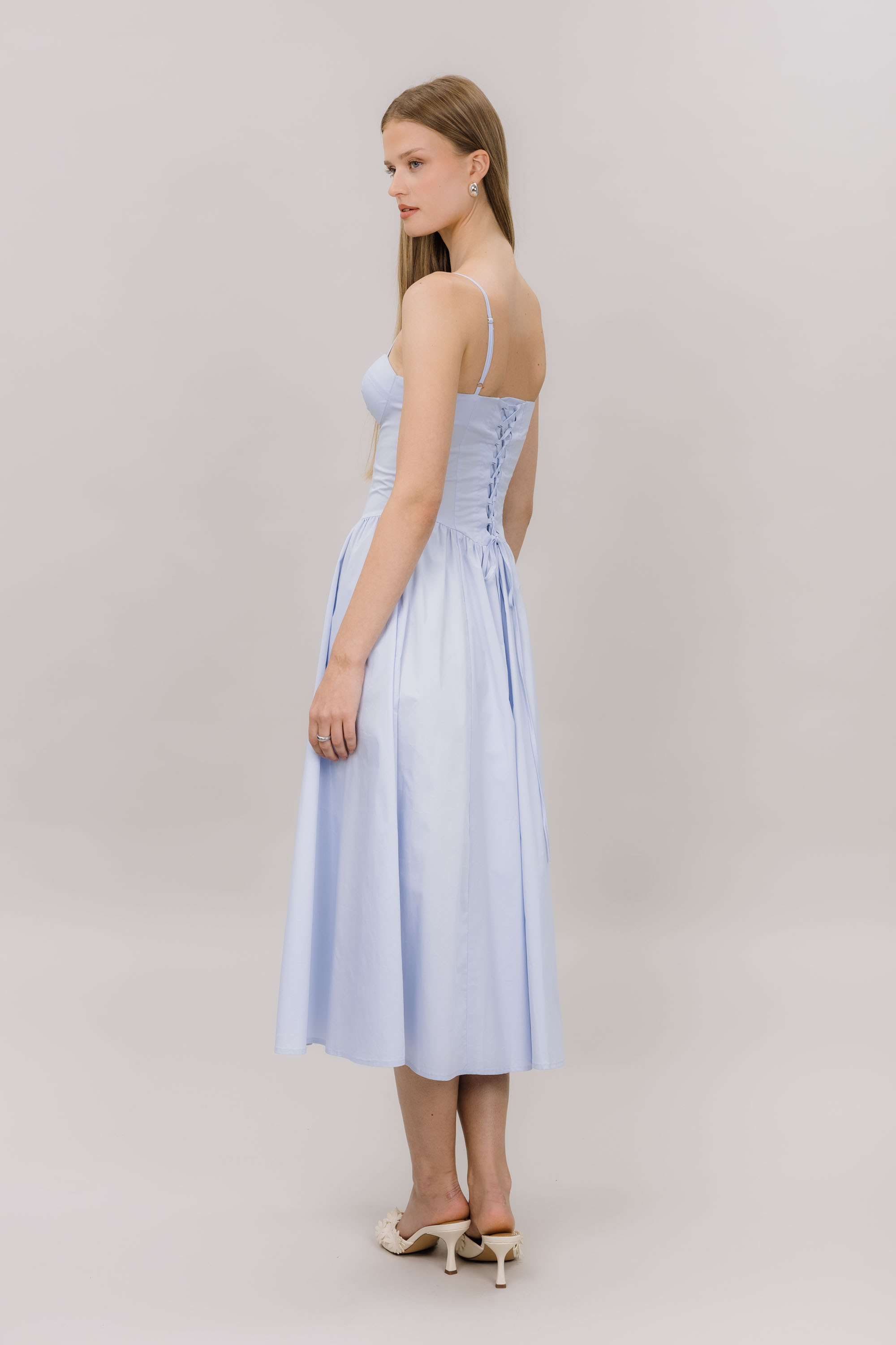 Urban Pioneers Female Vela Dress DRESS SOFT CHAMBRAY