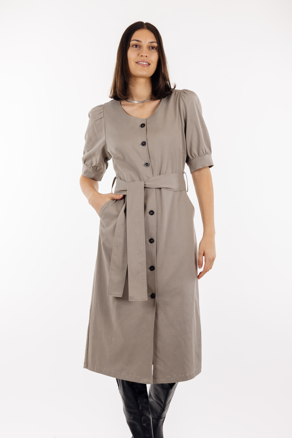 Urban Pioneers Female Veronica Dress DRESS SAND