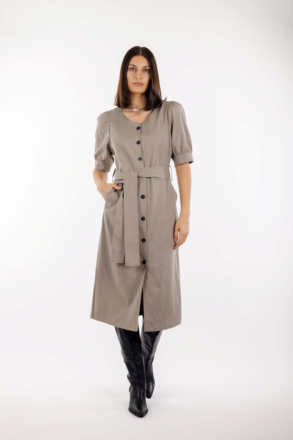 Urban Pioneers Female Veronica Dress DRESS SAND