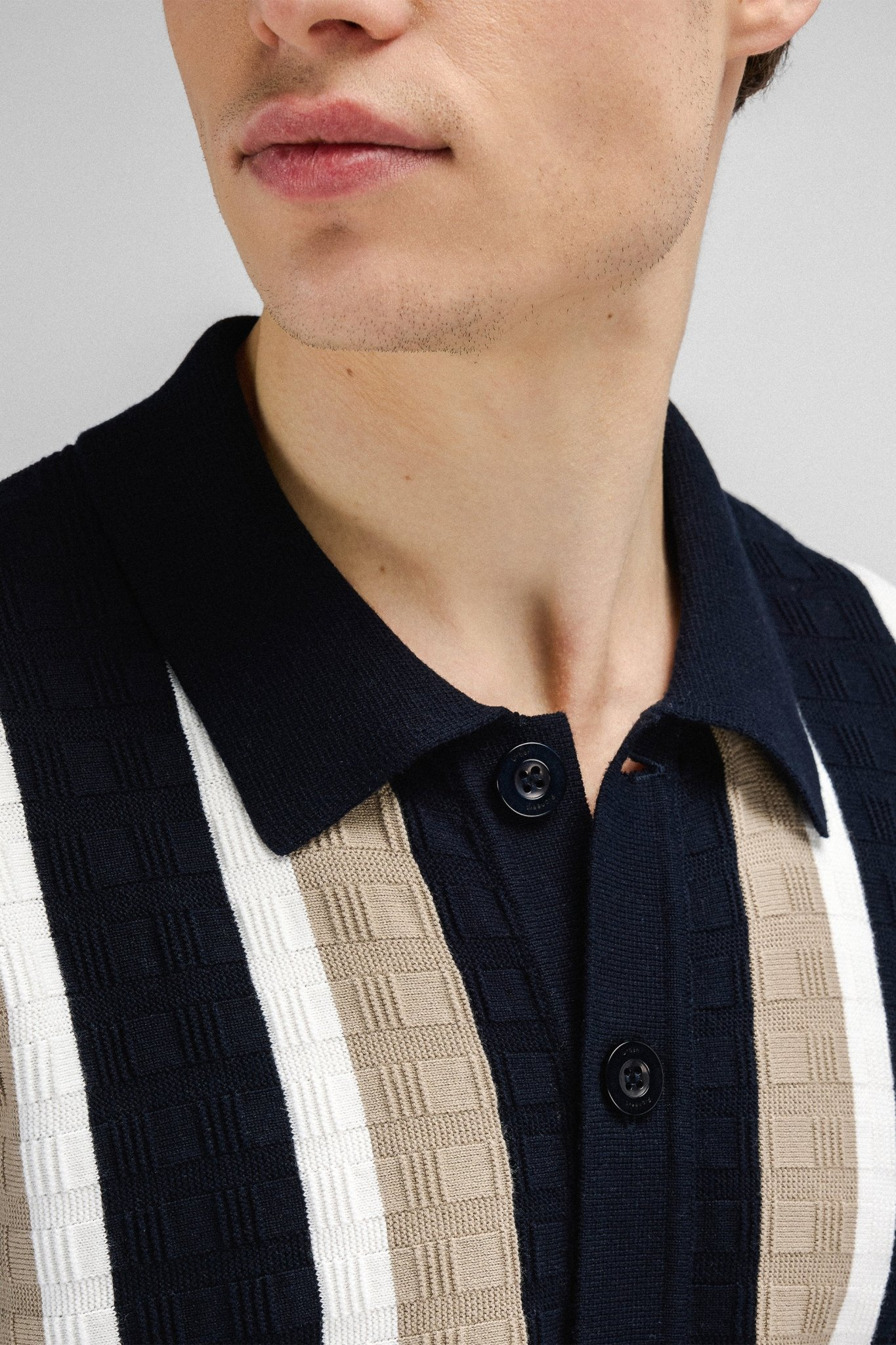 Alexander SS Shirt fra Urban Pioneers