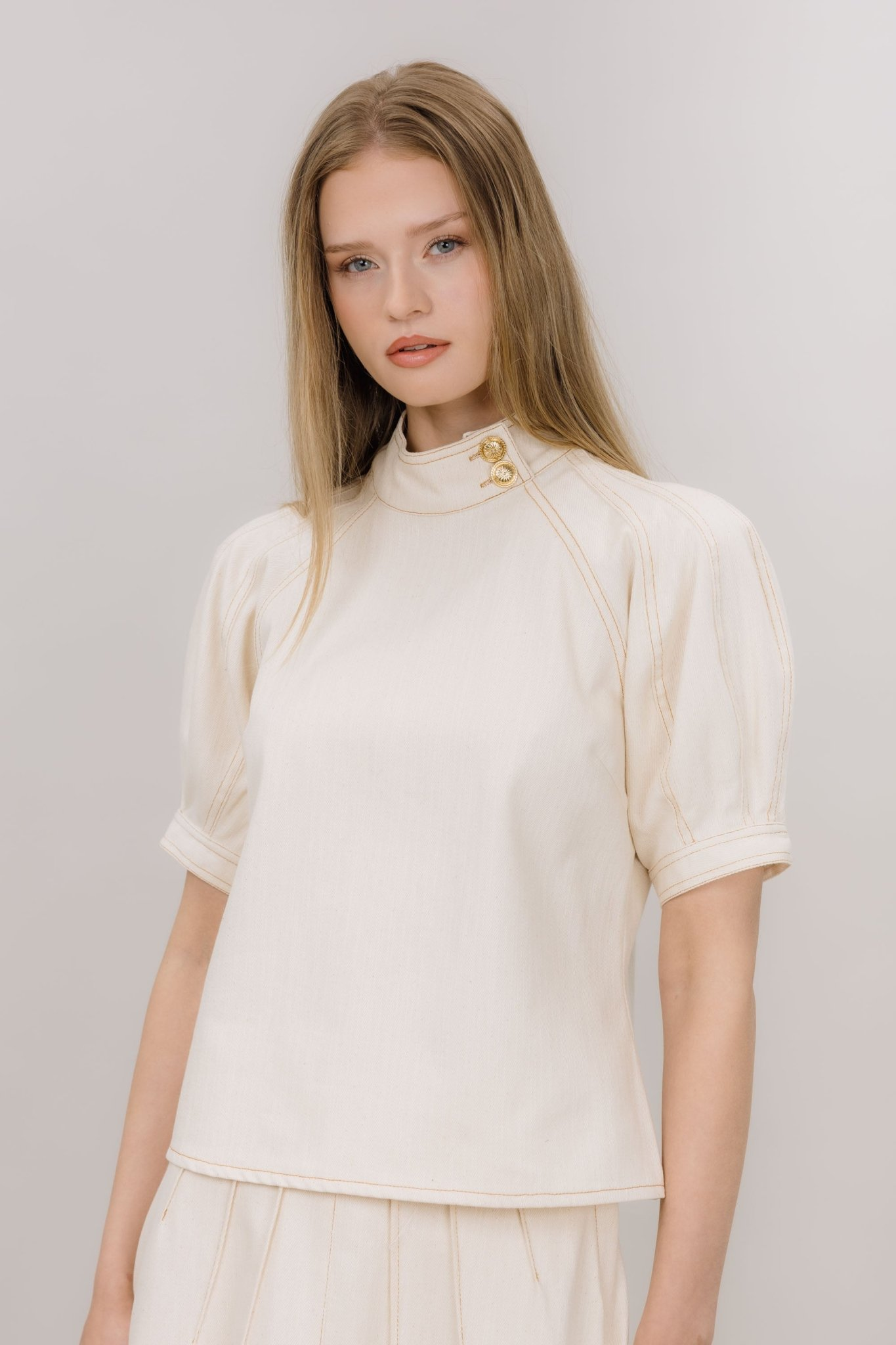 Elanora Blouse fra Urban Pioneers