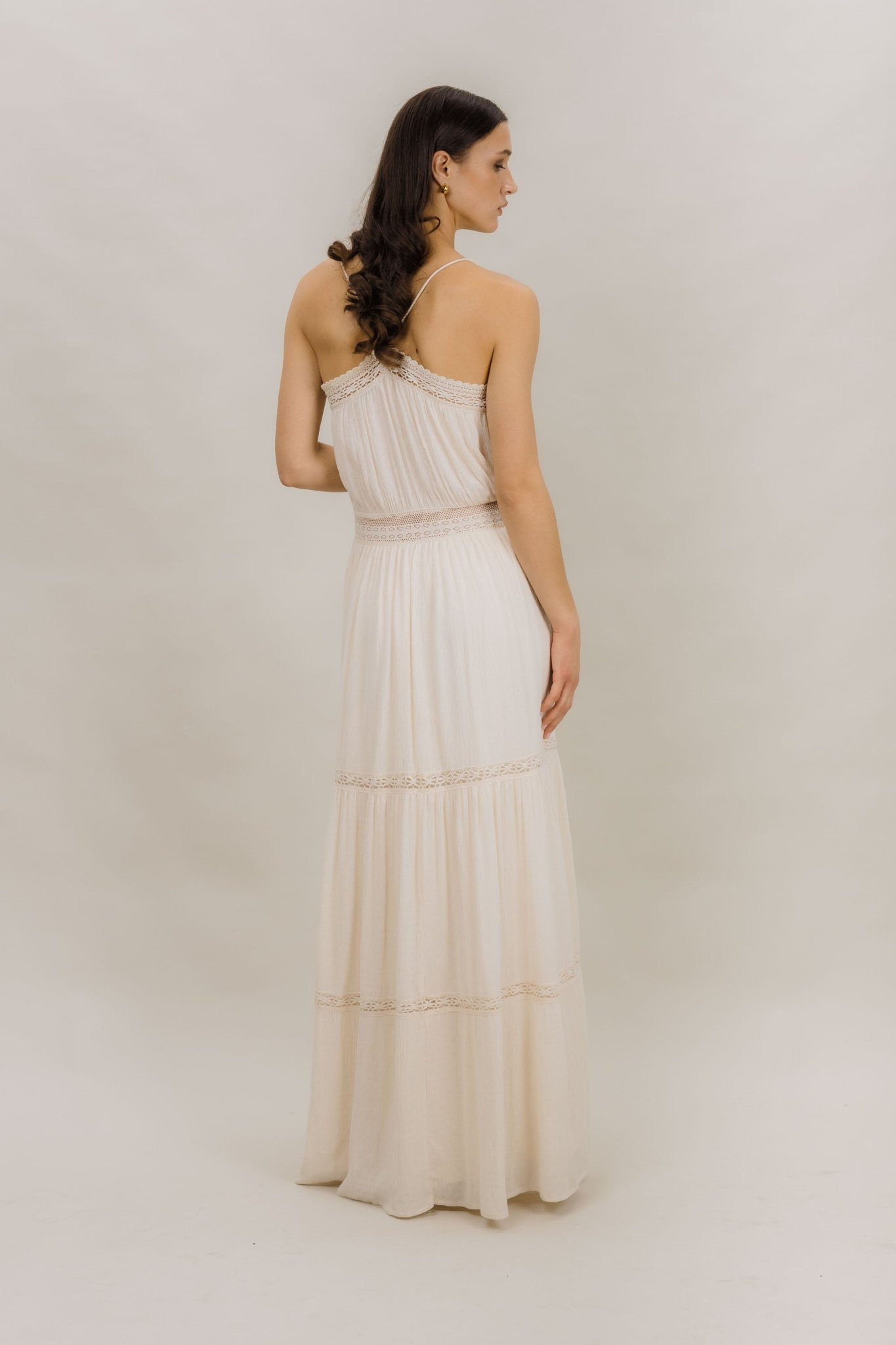 Eneah Dress fra Urban Pioneers