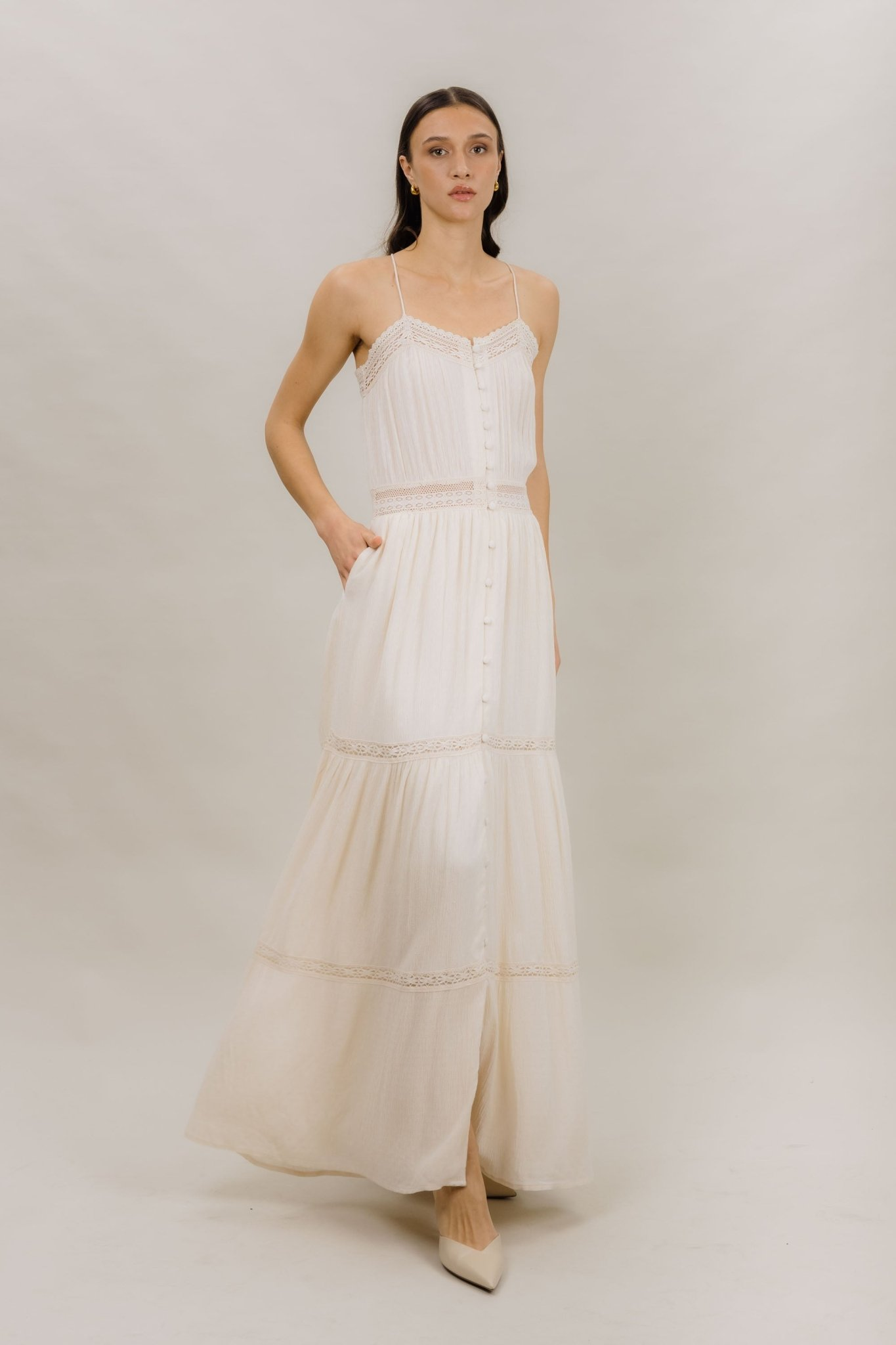 Eneah Dress fra Urban Pioneers