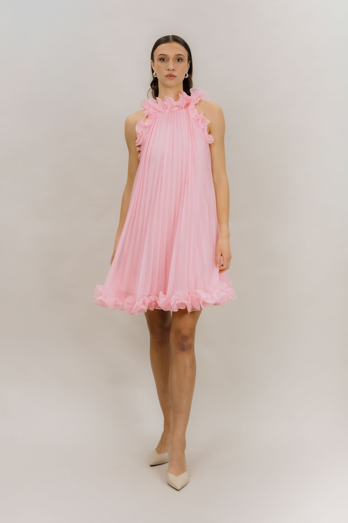 Freya Dress - ALMOND BLOSSOM fra Urban Pioneers