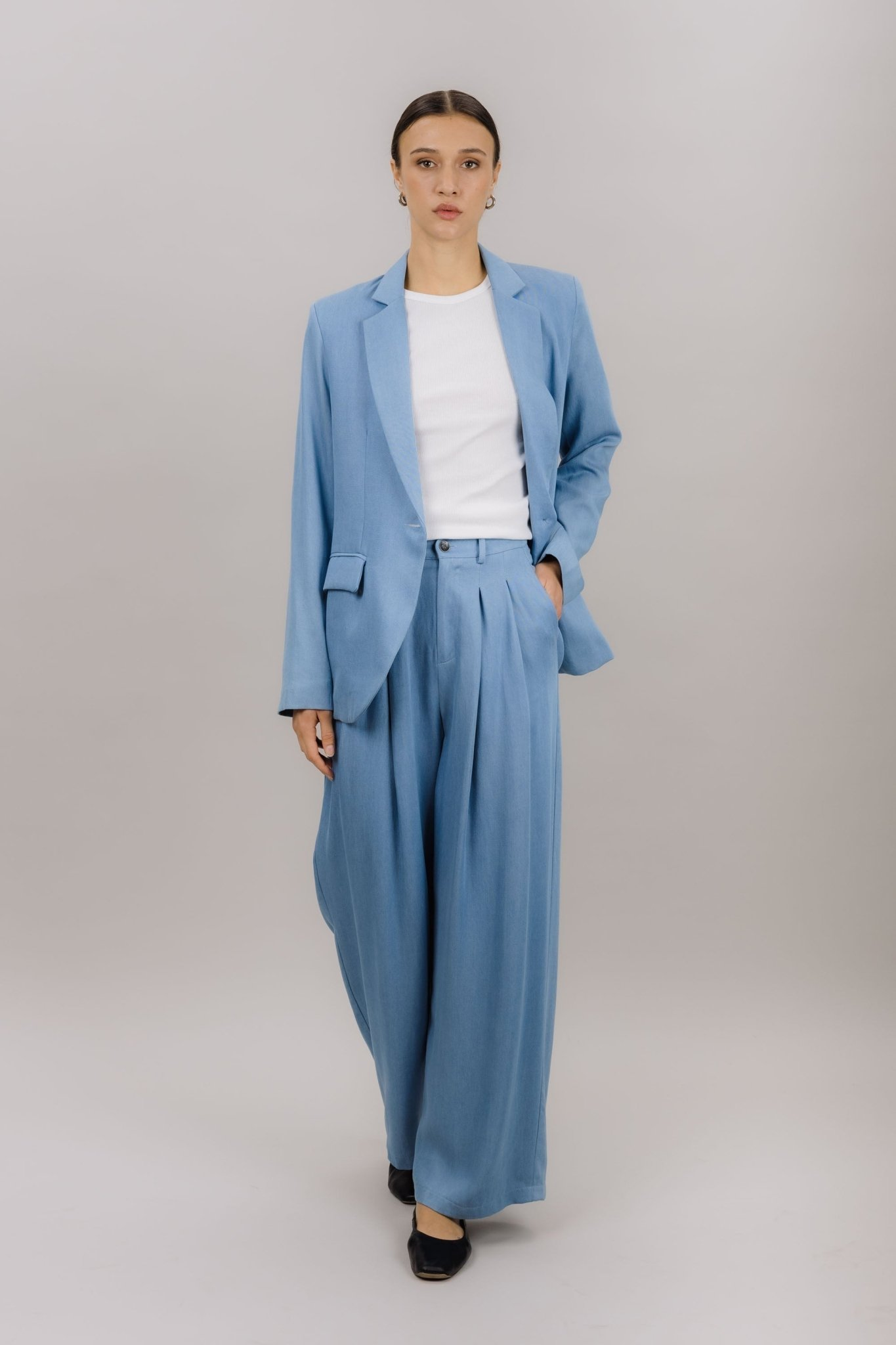 Tharia Pants fra Urban Pioneers